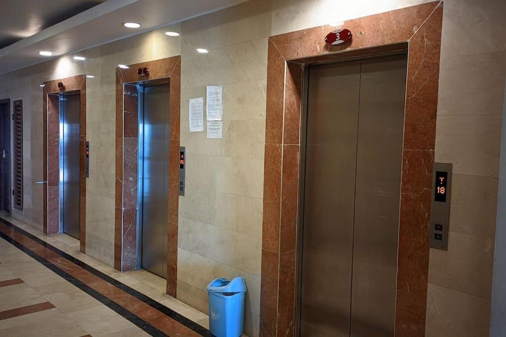 A Lovely Studio Apartment With Gym And Pool Access Дар ес Саалам Екстериор снимка